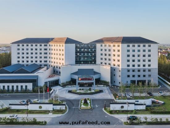 黎花(huā)建国度(dù)假酒(jiǔ)店(diàn)